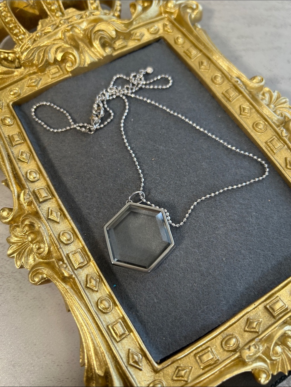 Origami Owl Silver Hexagon Glass Locket Pendant Necklace